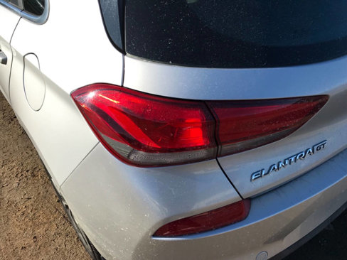 Used 2018 Hyundai Elantra GT image 30