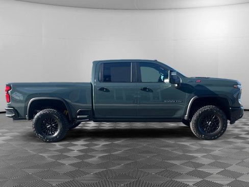 New 2026 Chevrolet Silverado 2500 ZR2 image 6