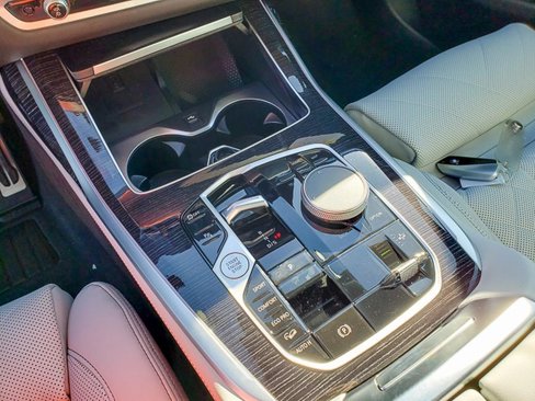 New 2026 BMW X7 xDrive40i w/ M Sport Package image 8