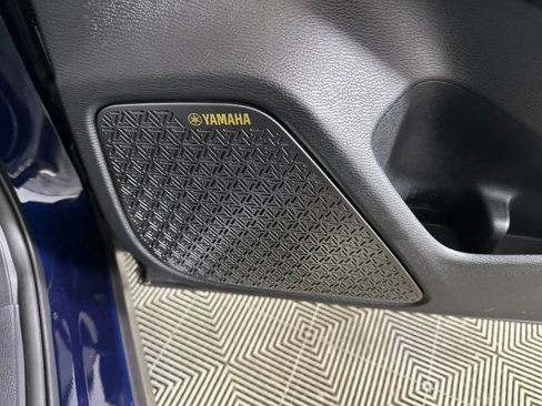 Used 2025 Mitsubishi Outlander SE image 29