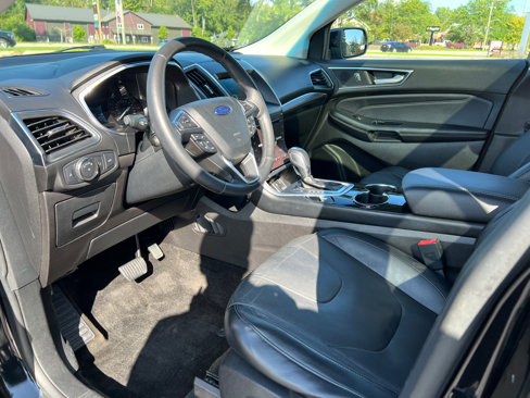 Used 2015 Ford Edge Titanium w/ Equipment Group 302A image 15