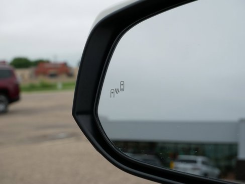 Used 2021 Toyota RAV4 XLE Premium image 24