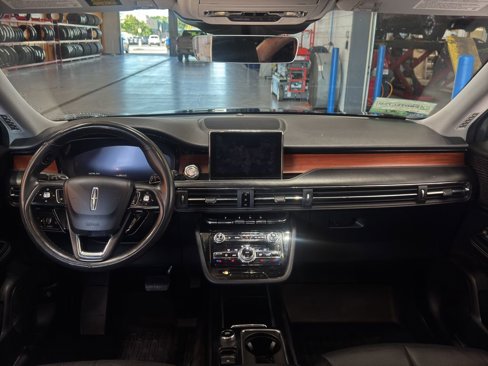 Used 2022 Lincoln Corsair Reserve image 14