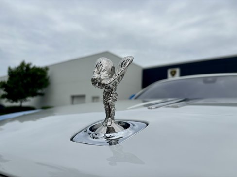 Used 2020 Rolls-Royce Wraith image 30