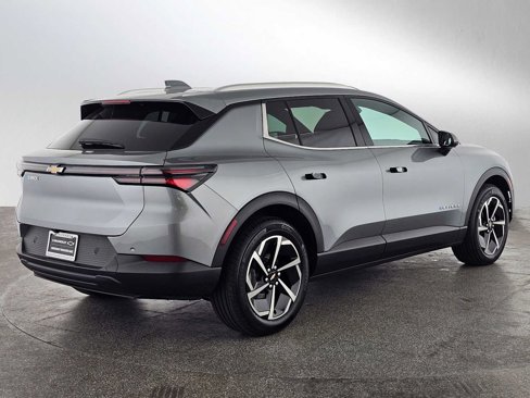 New 2026 Chevrolet Equinox EV LT image 3