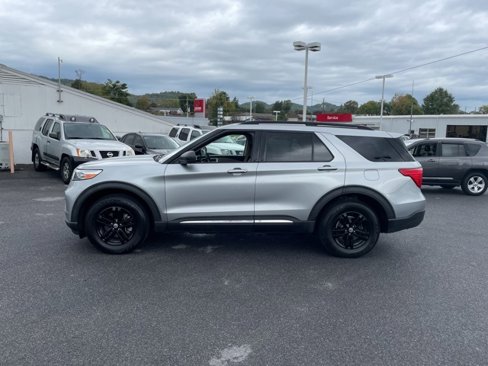 Used 2020 Ford Explorer XLT w/ Comfort Package image 5