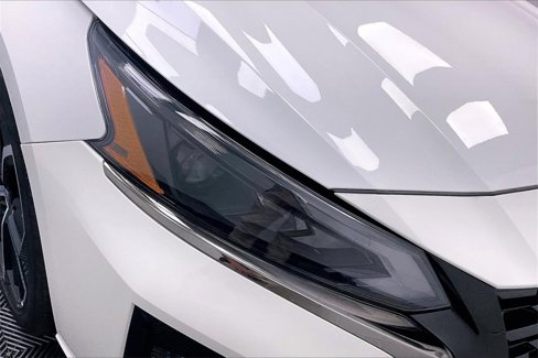 Certified 2024 Nissan Altima 2.5 SR w/ SR Premium Package image 26