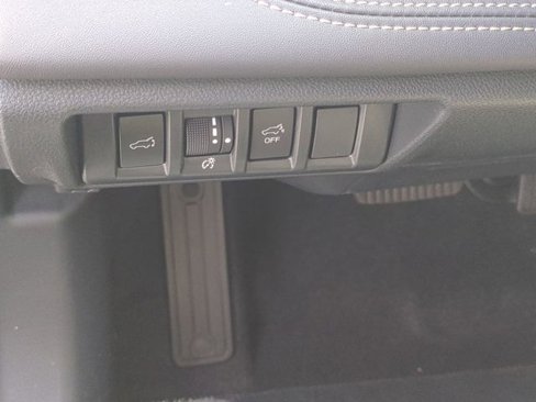 New 2025 Subaru Outback Limited image 18