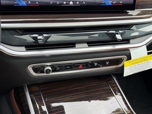 New 2026 BMW X7 xDrive40i w/ M Sport Package image 11