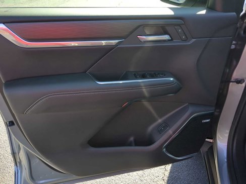 New 2025 GMC Acadia Elevation w/ Elevation Premium Package image 11
