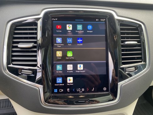 Certified 2025 Volvo XC90 T8 Plus w/ Protection Package Premier image 25