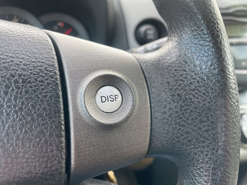 Used 2011 Toyota RAV4 4WD image 33