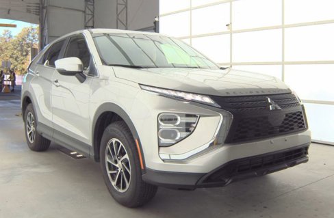 Used 2024 Mitsubishi Eclipse Cross ES image 1