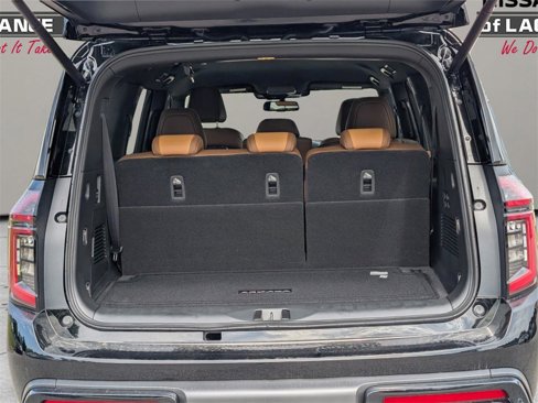 New 2025 Nissan Armada SL image 10
