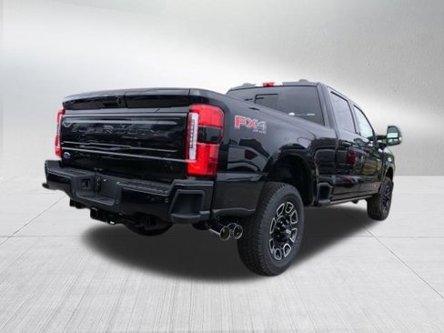 New 2025 Ford F350 Platinum w/ FX4 Off-Road Package image 3