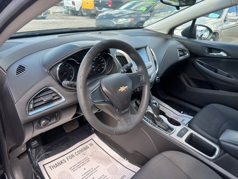 Used 2017 Chevrolet Cruze LS image 7