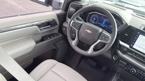 New 2025 Chevrolet Silverado 2500 LTZ w/ LTZ Convenience Package image 27