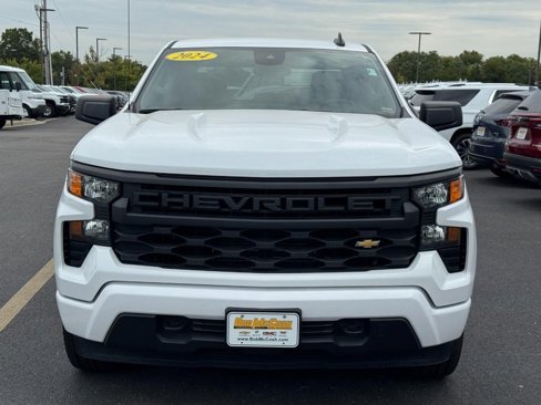 Used 2024 Chevrolet Silverado 1500 Custom image 9