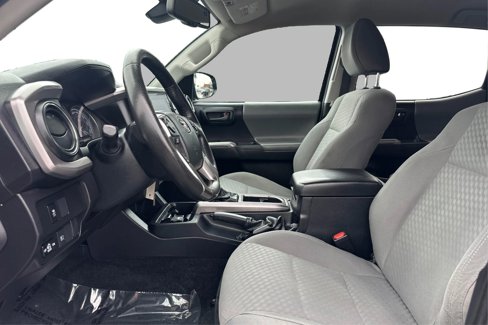 Used 2022 Toyota Tacoma SR5 image 9