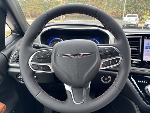 New 2026 Chrysler Pacifica Pinnacle image 25