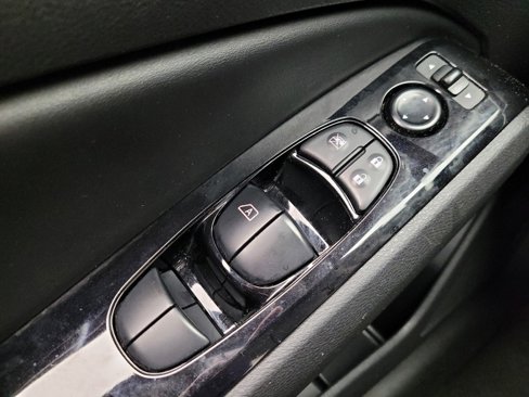 Used 2023 Nissan Altima 2.5 SV image 27