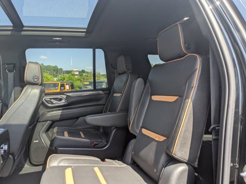 Used 2023 GMC Yukon XL AT4 image 26