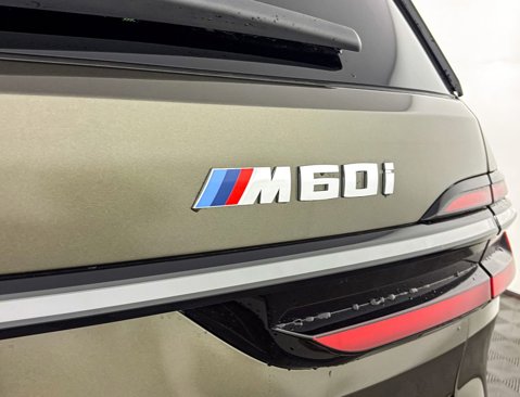 New 2026 BMW X7 M60i image 6