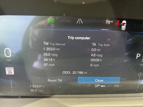 Certified 2025 Volvo XC90 B5 Core image 19