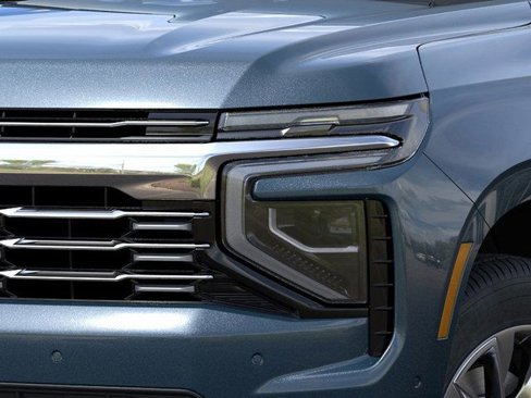 New 2026 Chevrolet Suburban Premier image 10