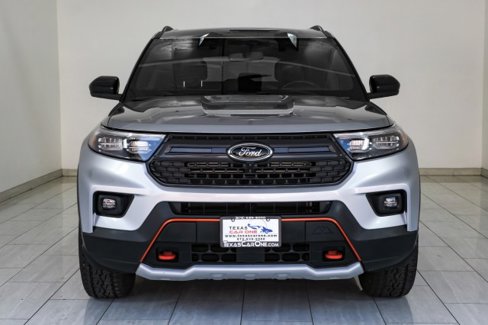 Used 2024 Ford Explorer Timberline w/ Timberline Technology Package image 3
