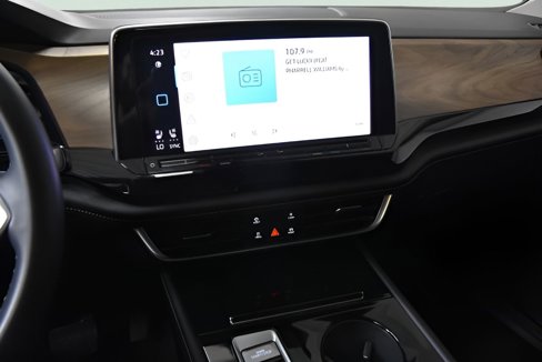 Used 2024 Volkswagen Atlas SE image 24
