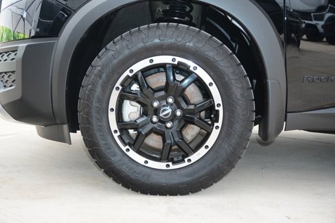 Used 2025 Nissan Pathfinder Rock Creek image 10