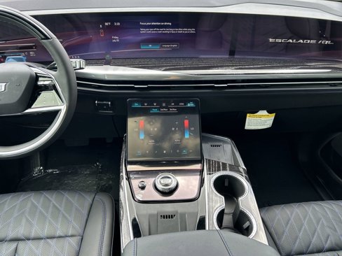 New 2026 Cadillac Escalade IQL Luxury image 15