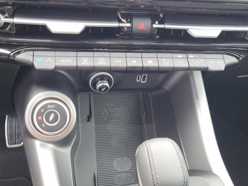 New 2024 Alfa Romeo Tonale Veloce w/ Active Assist Package image 13
