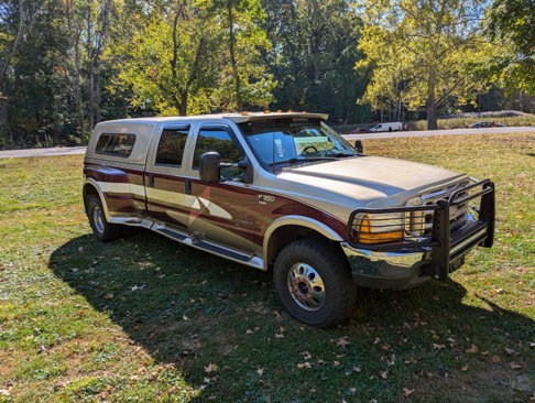 Used 2000 Ford F350 Lariat image 8