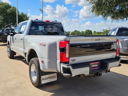 New 2026 Ford F350 Platinum image 9