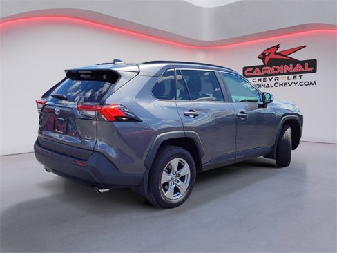Used 2025 Toyota RAV4 XLE image 4