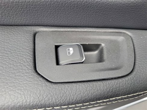 New 2026 RAM 1500 Laramie image 15