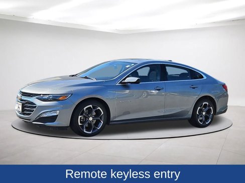 Used 2024 Chevrolet Malibu LT image 3