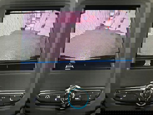 Used 2021 Chevrolet Equinox LT w/ Driver Convenience Package image 9