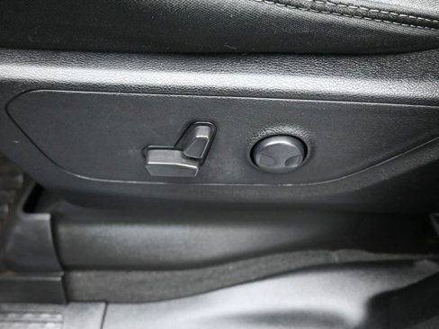 Used 2022 RAM 1500 Lone Star image 6