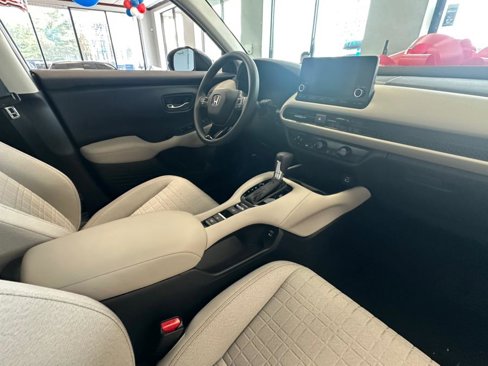 Used 2024 Honda HR-V LX image 34