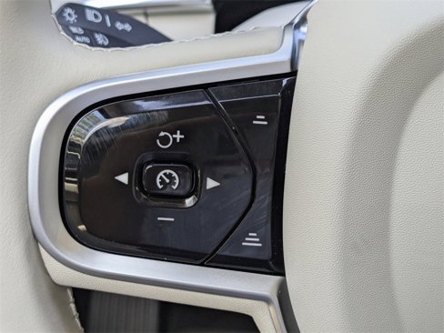 New 2026 Volvo V60 B5 Cross Country Plus w/ Protection Package Premier image 27