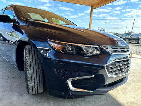 Used 2017 Chevrolet Malibu LS image 24