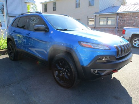 Used 2017 Jeep Cherokee Trailhawk w/ Comfort/Convenience Group image 7