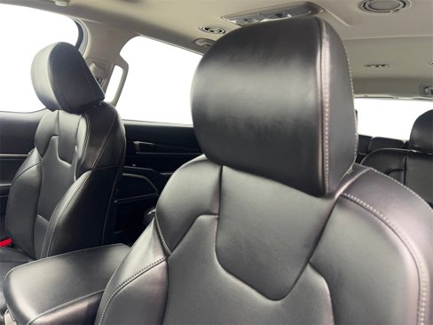 Used 2025 Kia Telluride S image 27