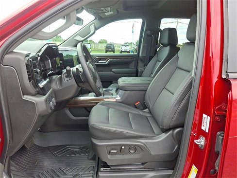 Used 2025 Chevrolet Silverado 1500 RST image 10