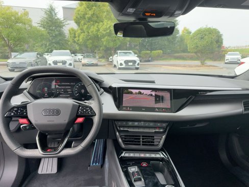 New 2026 Audi RS e-tron GT performance image 16