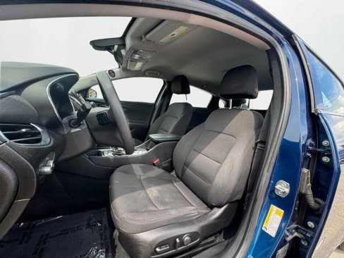Used 2019 Chevrolet Malibu LT image 26