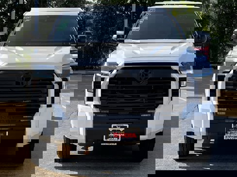 New 2026 Toyota Tundra SR5 image 7